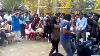 Bangladeshi full dance 2016 বাংলাদেশী মাগীদের লেন্টা হয়ে লাগালাগি ও নাচা নাচি দেখুন  পাগল নাচ