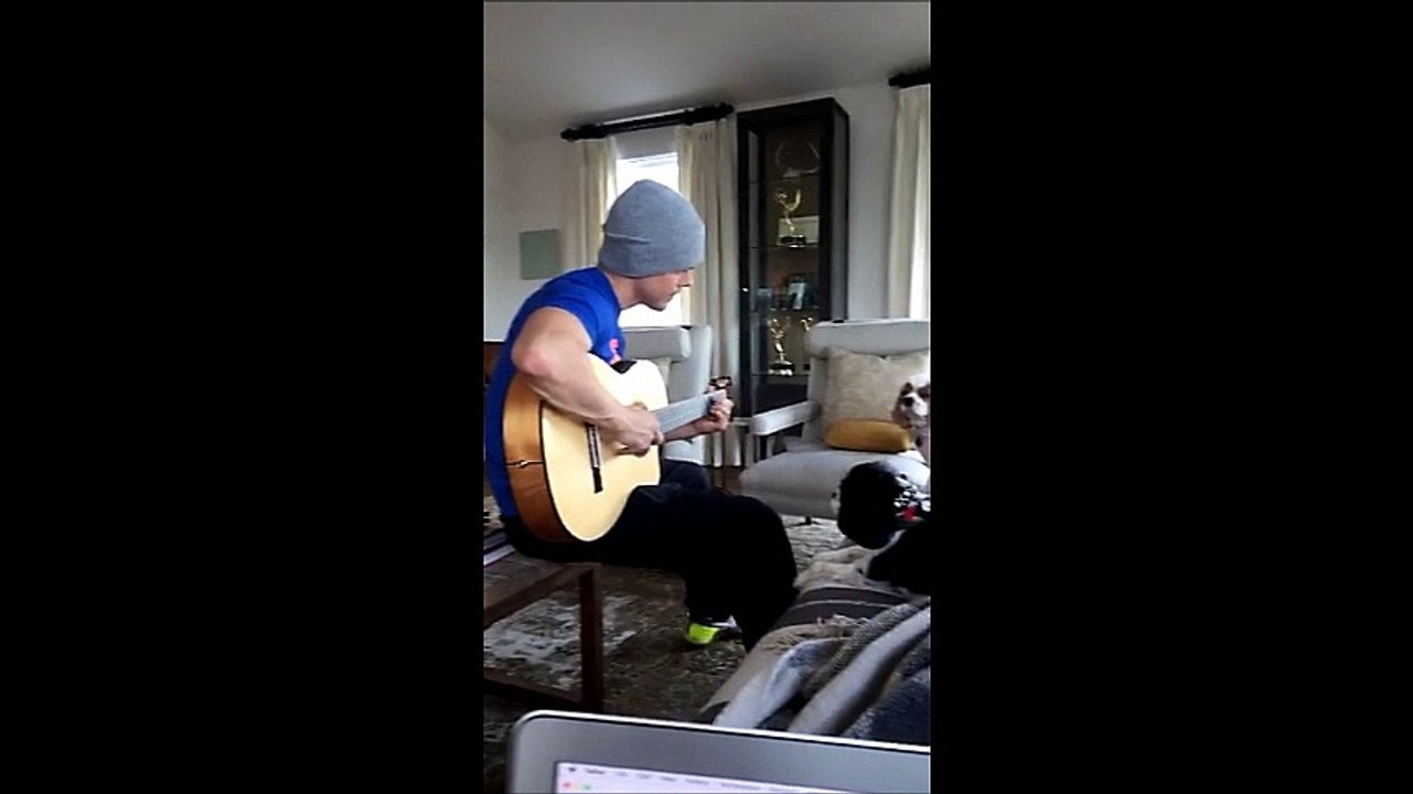Derek plays a valentine song for Lexi