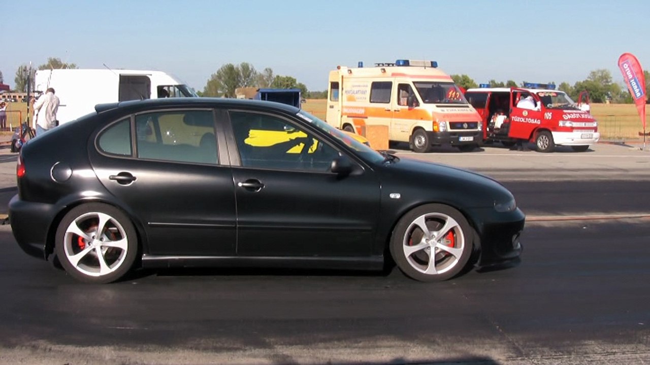 Seat Leon Cupra Vs. Seat Leon Cupra