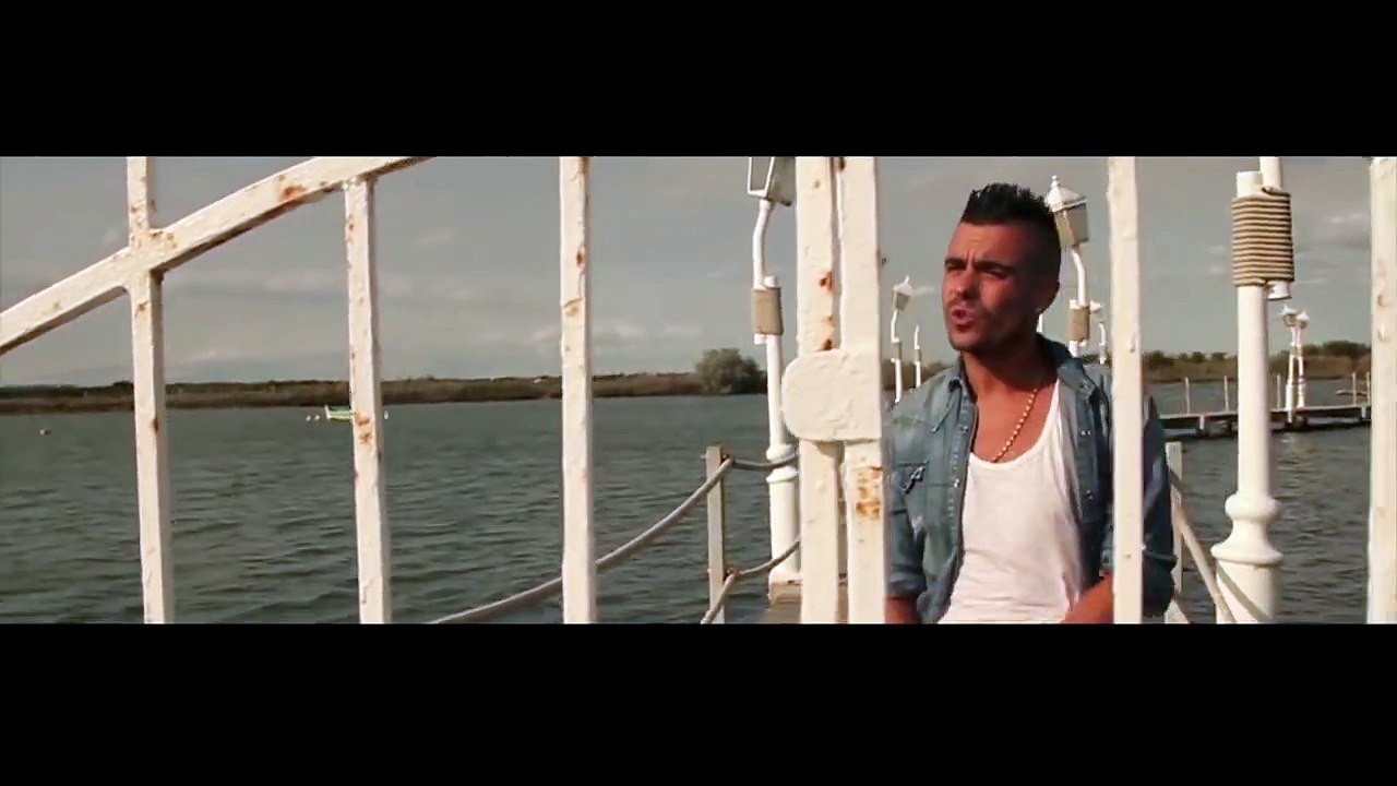 chanson damour triste qui fait pleuré 2015