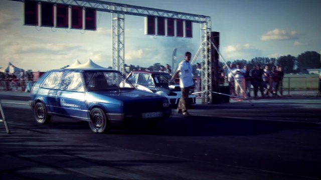 Fiat 126P Turbo Vs. VW Golf II TDI Turbo Drag Race HD