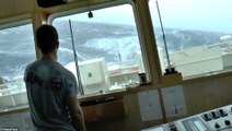 Vidéo d'un navire au cœur d'une très grosse tempête dans la mer du Nord