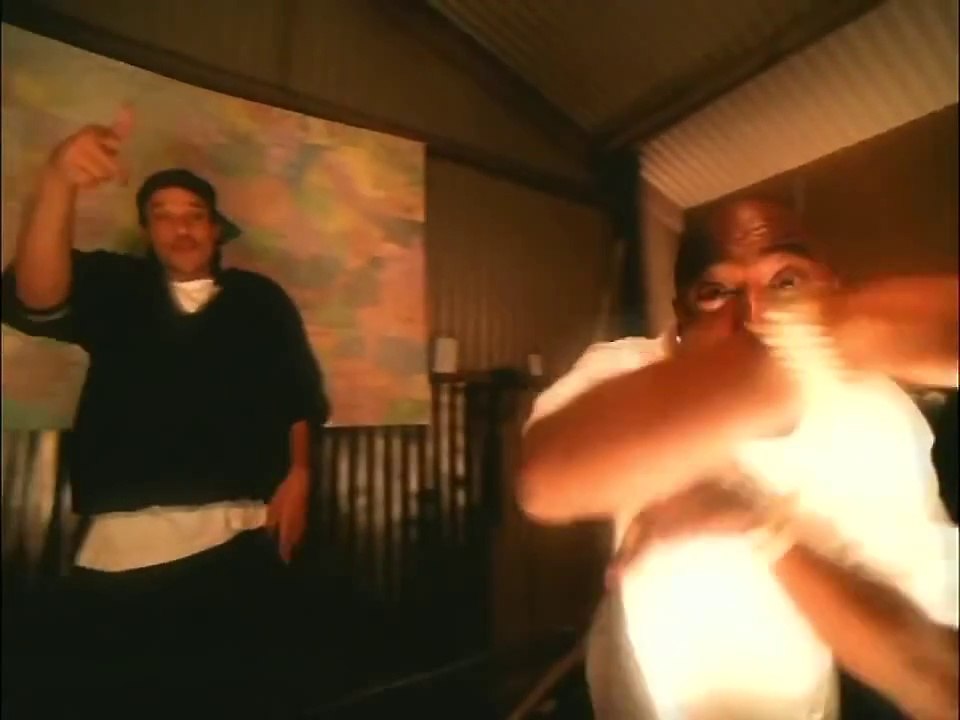 2Pac feat. Outlawz - Made Niggaz (Version 1) (360° Version) (1996) (Official music video) - HIGH QUALITY