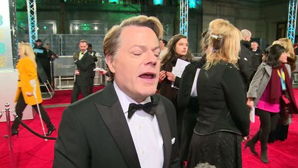 Eddie Izzard went from a street performer to movie star