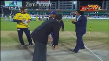 See What Shahid Afridi Did With Sarfaraz Ahmed at the End of Toss --