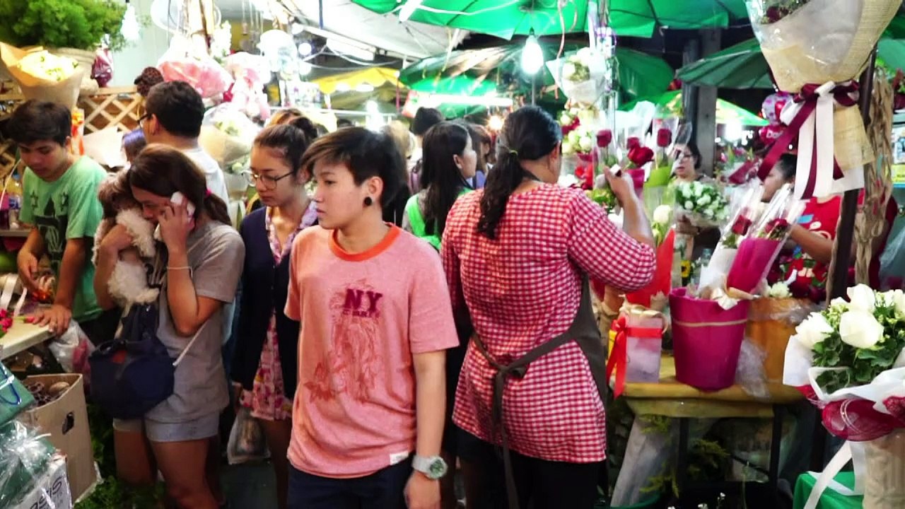 Letzter valentinstag für bangkoks blumenmarkt?
