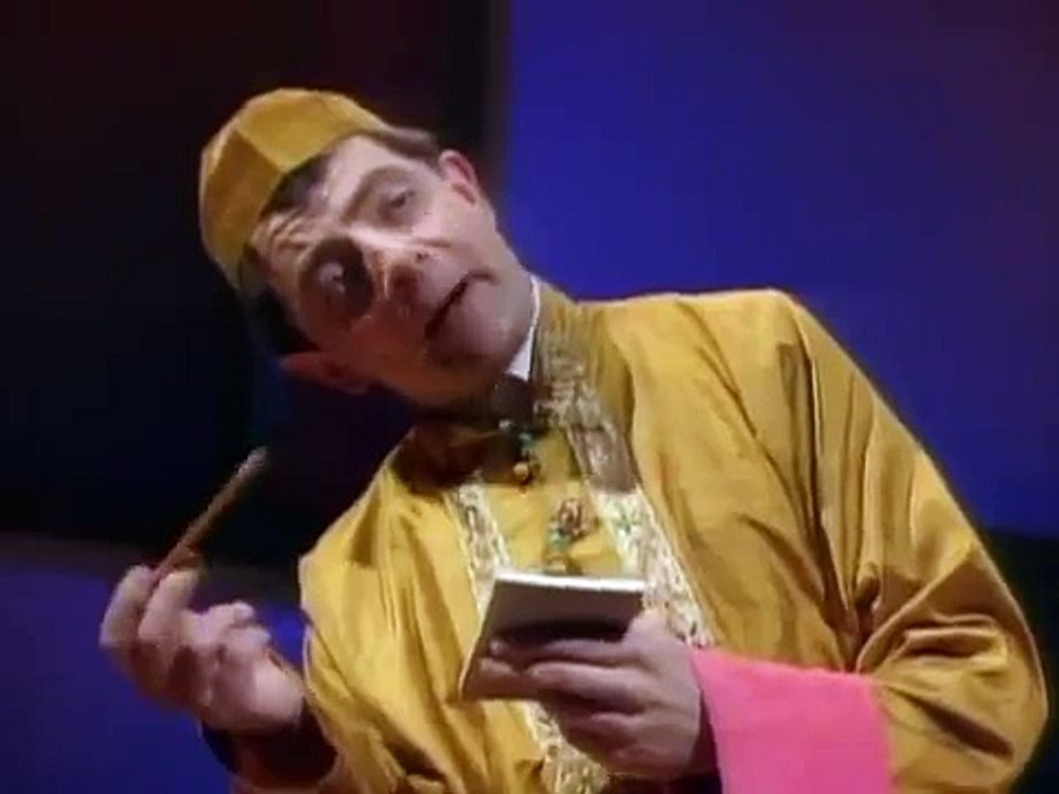 Rowan Atkinson Live Drunk English in Indian Restaurant