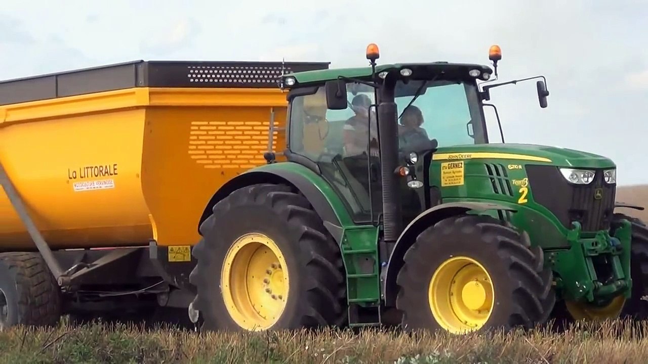 CLAAS lexion 780 et 770 à la moisson du colza en 2013 dans l Aisne