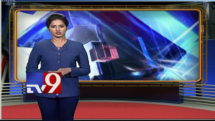 Speedy car hits 2 Vehicles and over turns in Kakinada