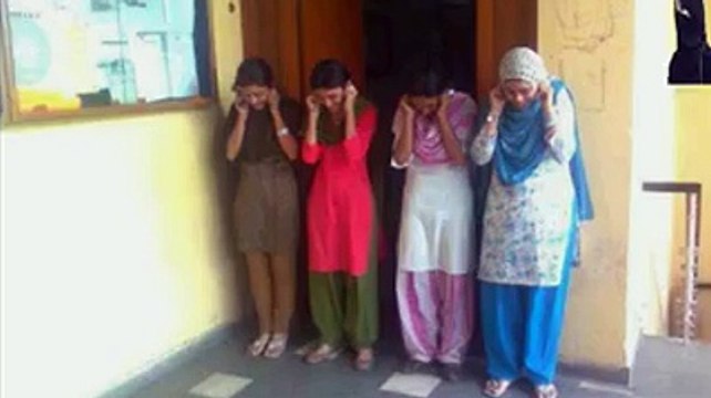 مزاحیہ پنجابی شاعری - Funny Punjabi poetry about Pakistani