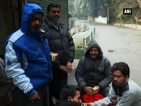 Cold wave disrupts life in North India