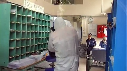 Posta dağıtım merkezinde 'sarı toz' paniği