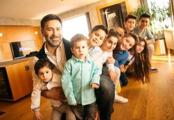 İzzet Yıldızhan: Kadın Evde Oturup Çocuk Yapmalı