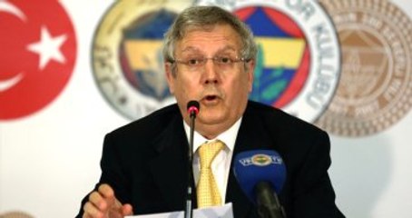 Aziz Yıldırım'dan Van Persie'ye: Aklının Fenerbahçe'de Olması Lazım