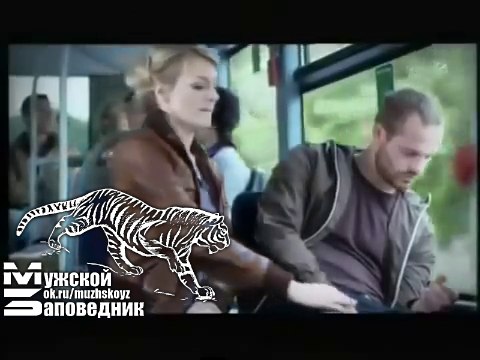 Будешь знать как спать в автобусе!смотреть до конца!прикол!