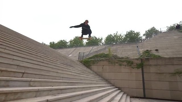 Aaron Jaws Homoki jumps 25 stairs on a skateboard on a mythical spot of Lyon.