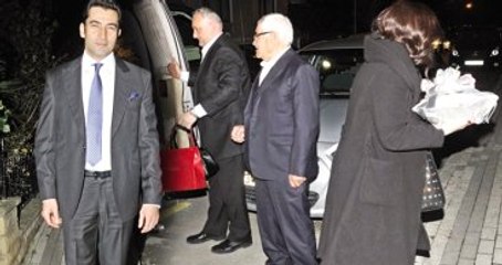 Kenan İmirzalıoğlu, Sinem Kobal'ı İstedi