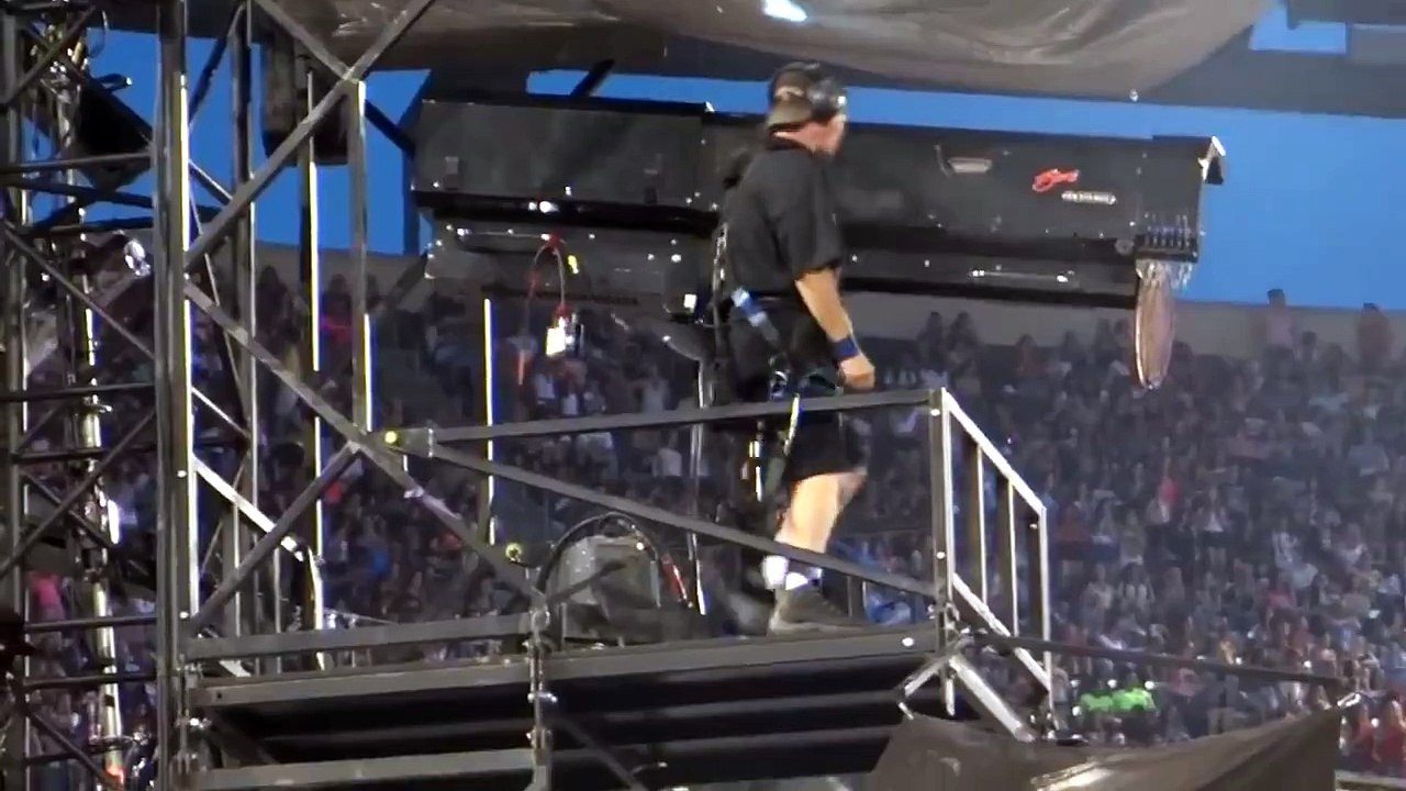 Un technicien lumière de Beyoncé passionné par son job danse comme un fou