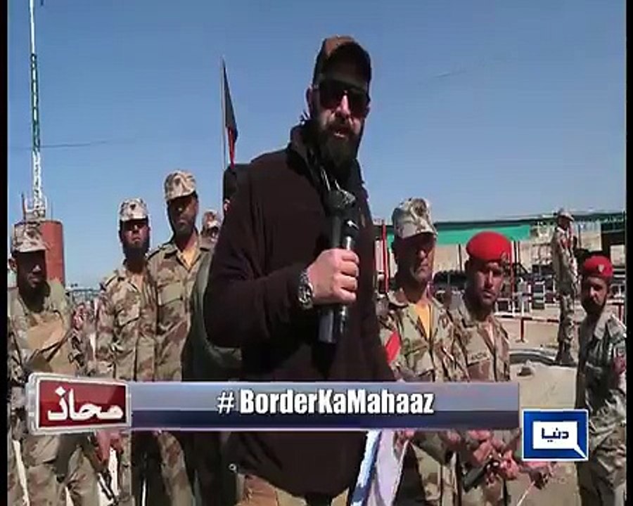 Wajhat Khan shows improvised checking device used by FC to check explosives in loaded trucks #BorderKaMahaz
