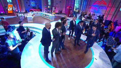 Elin Oğlundan sevgiliye sözler: Elin Oğlu 41. Bölüm - atv