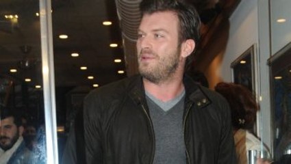 Kıvanç Tatlıtuğ, 'Annesi Nikaha Katılmayacak' Haberlerine Patladı