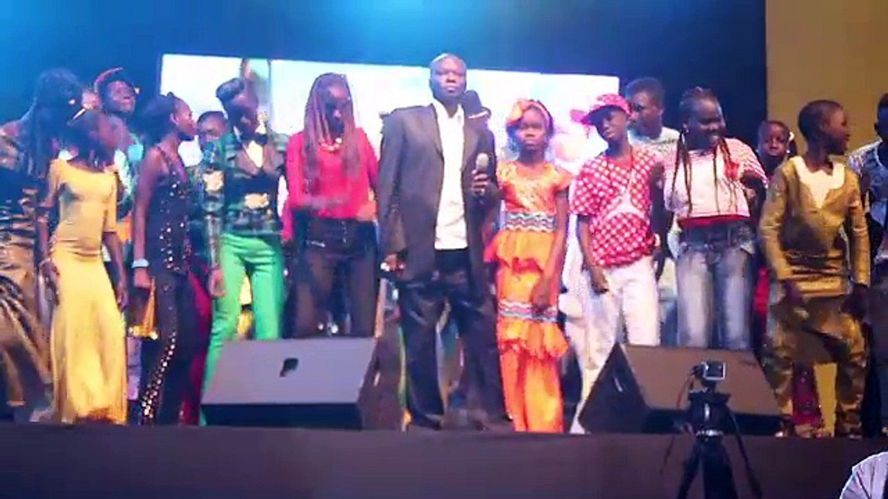 « Sen P'tit Gallé » 2015 :le parrain, Omar Pène en live