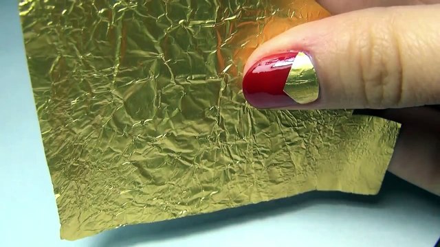 Маникюр с фольгой - Маникюр на коротких ногтях