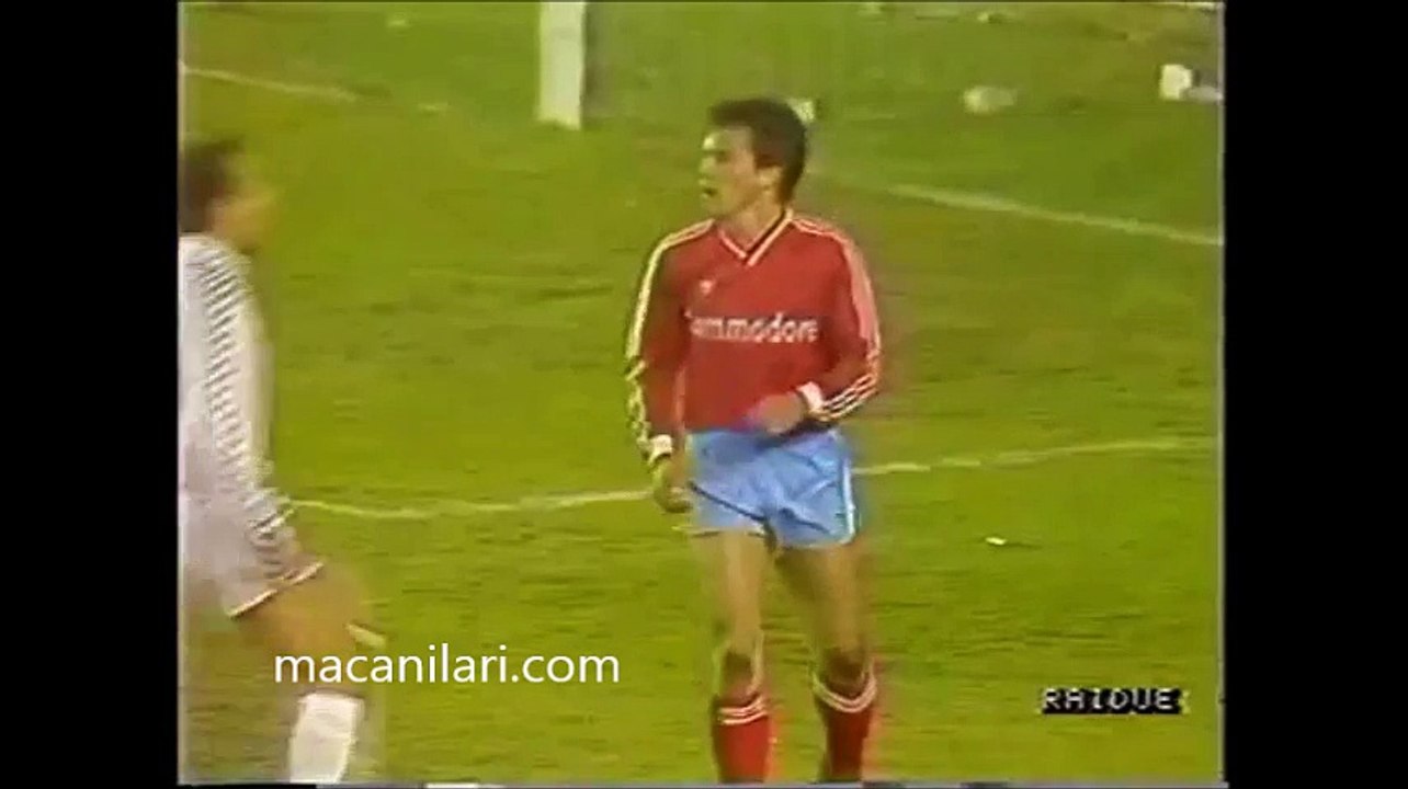 16.03.1988 - 1987-1988 European Champion Clubs' Cup Quarter Final 2nd Leg Real Madrid 2-0 Bayern Münih