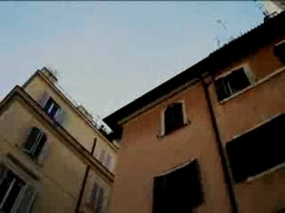 More air in rome