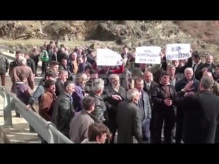 Report TV - Protestojnë banorët e Katundit të Ri në Dibër, kundërshtojnë Skavicën