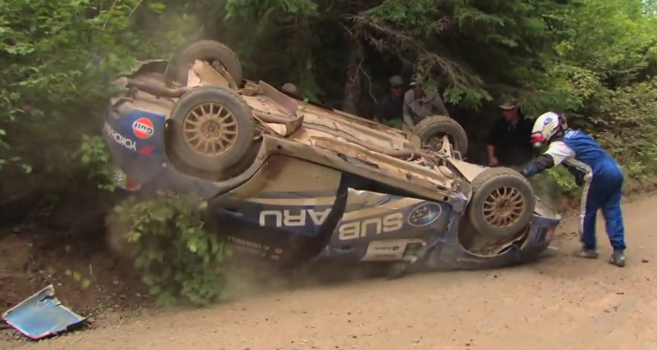 Rallye : Il se retourne avec sa voiture et gagne l'étape