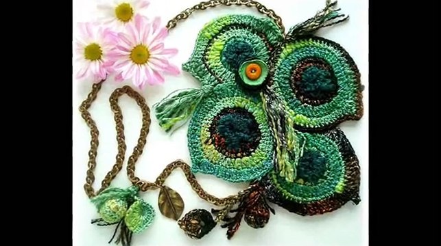 Необычные вязаные украшения