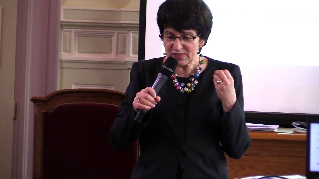 Dominique Versini veut que Paris accompagne tous les âges