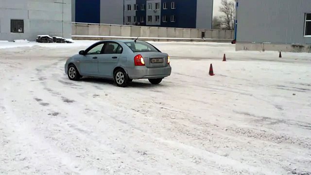 Экстремальное вождение Зимний Курс от Центра Повышения Водительского Мастерства Карбон