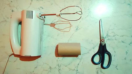 Il utilise un batteur électrique. Ce qu’il vise est fantastique
