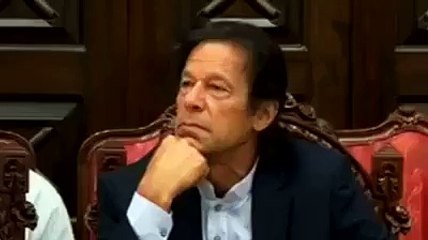 Qandeel Baloch wishing Imran Khan on Valentines day