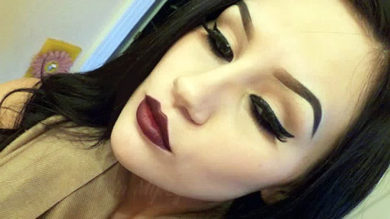 How I Fill In My Eyebrows - beauty tips for girls...dalilymotion