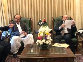 A DELEGATION OF HYDERABAD PRESS CLUB CALED ON CM SINDH SYED QAIM ALI SHAH .   15.02.16