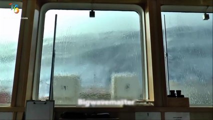 Un paquebot filme une terrible tempête en mer du Nord