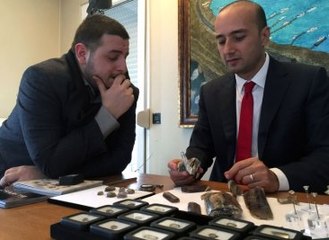 Elmastan Daha Az Bulunuyor, Sadece Türkiye'de Çıkıyor