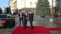 Başbakan Davutoğlu, Ukrayna Devlet Başkanıyla Görüştü