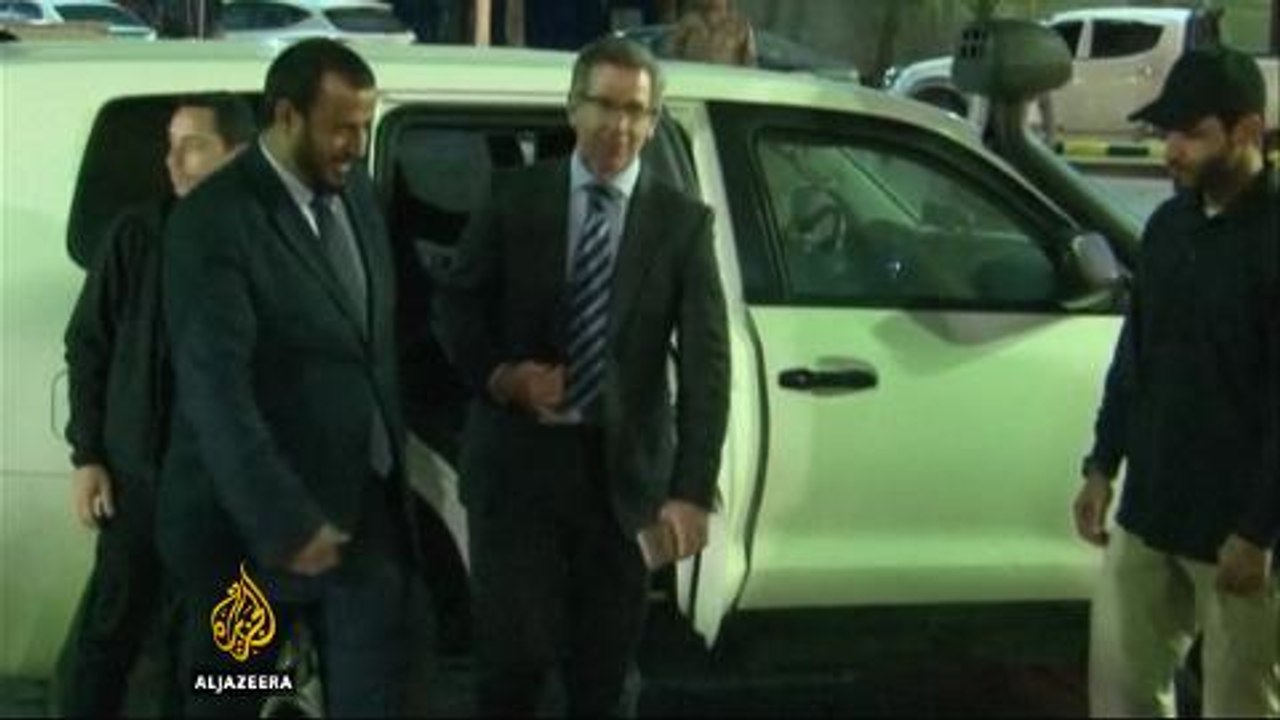 Libya moves towards unity government