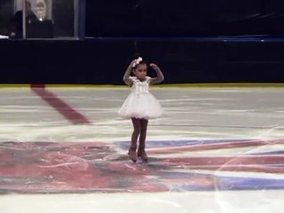 Фигурное катание. 4 Year old Twins perform