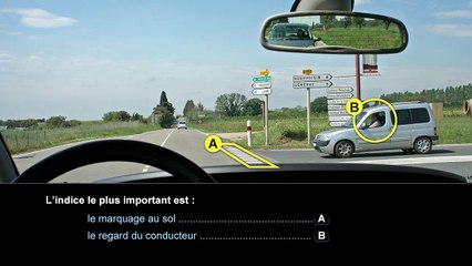 Question 16 - Intersections et respect des priorités