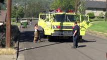 Firefighters Save Several Homes from Burning Down in Field Fire - Milton-Freewater, Oregon