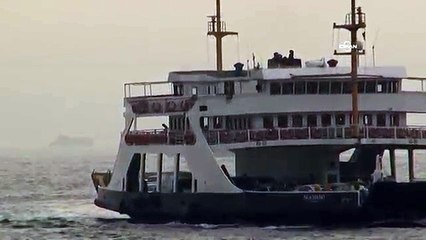 İstanbul Boğazı sise teslim