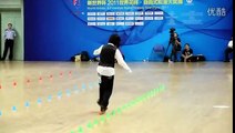 Chinese girl amazes with her roller skating dance routine to 'Beat It'  (HD)