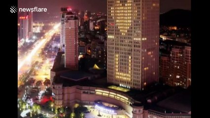 84-year-old man rents outer wall of skyscraper hotel to tell his wife he loves her