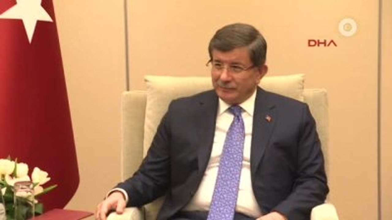 Başbakan Davutoğlu Ukrayna'da Agit Özel Gözlem Misyonu Başkanı Büyükelçi Ertuğrul Apakan'ı Kabul...