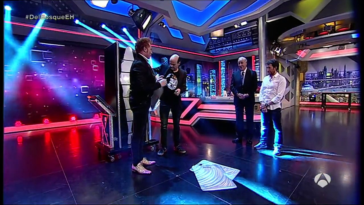 Jandro y Yunque 'trocean' a Pilar Rubio - El Hormiguero 3.0